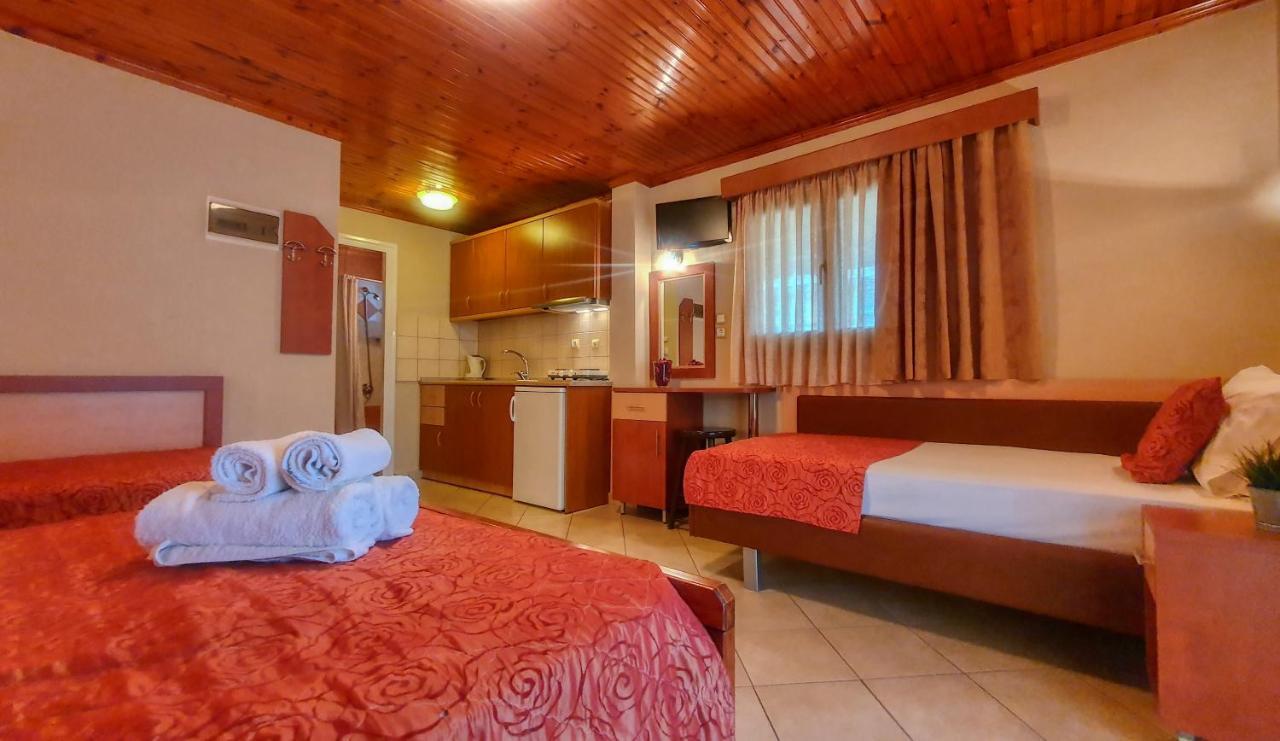 Rodon Garden Centre Hotel Sarti Bagian luar foto